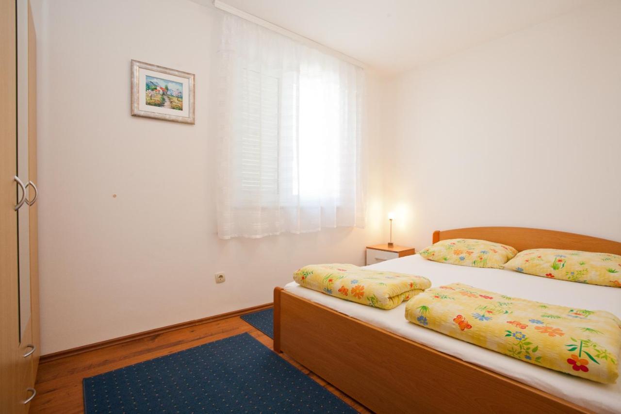 Apartments Glibo Near The Sea And Town Center! Krk Town Luaran gambar