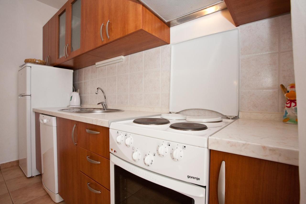 Apartments Glibo Near The Sea And Town Center! Krk Town Luaran gambar